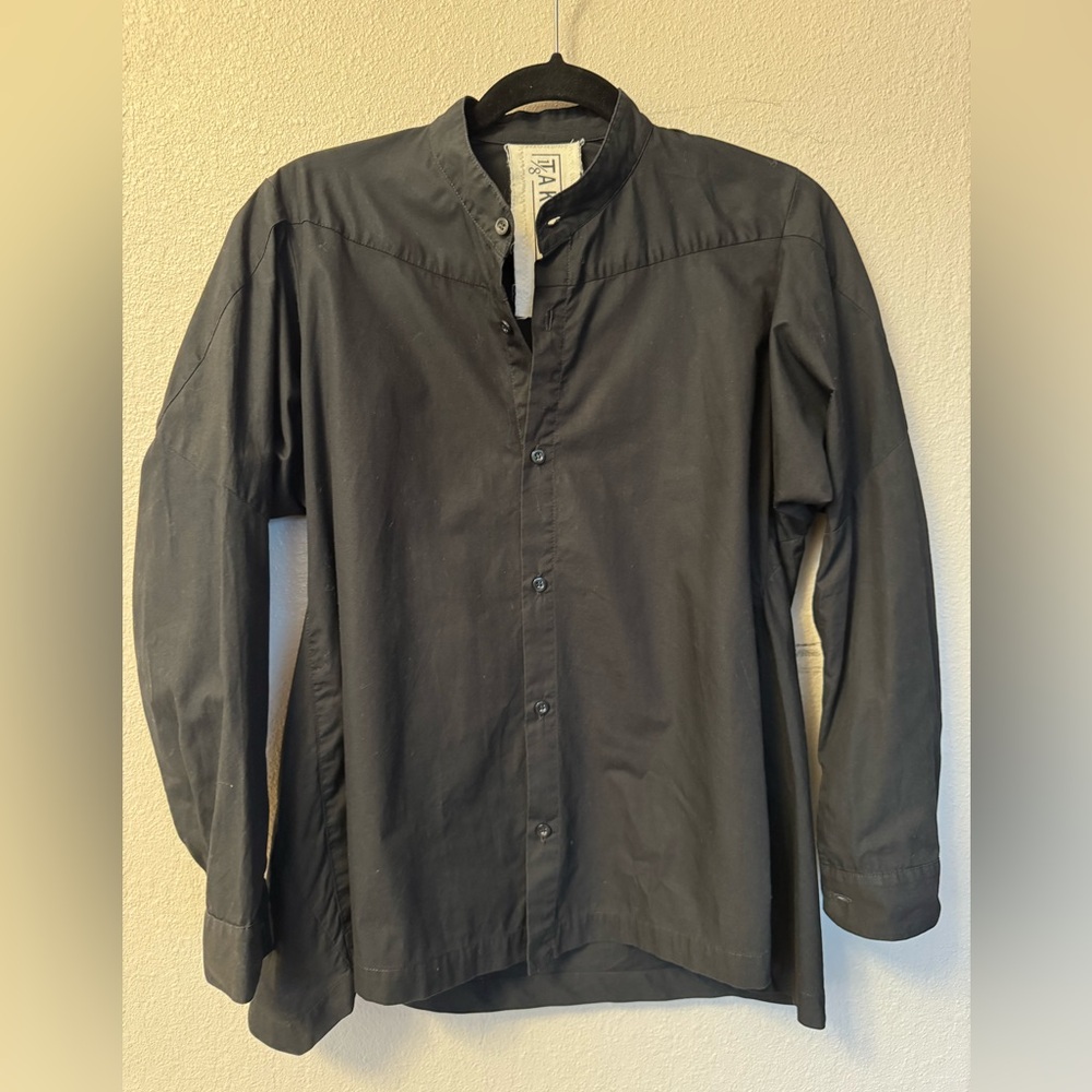 Black shirt 1/8 Takamura